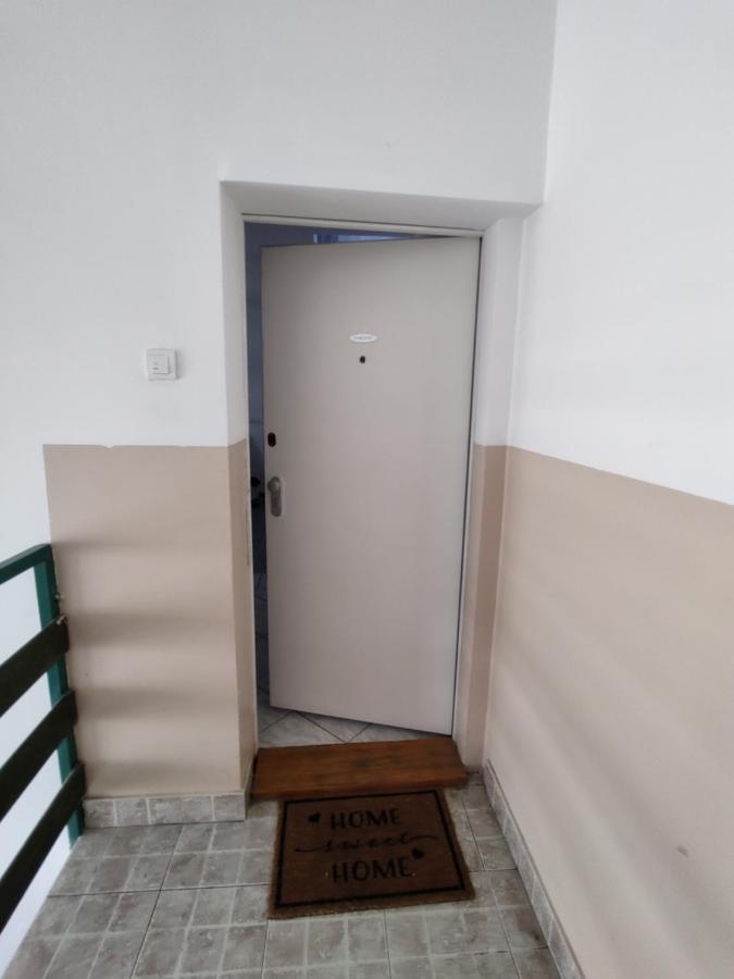Twowheels Apartment - Apartment With Bicycles Novi Sad Extérieur photo
