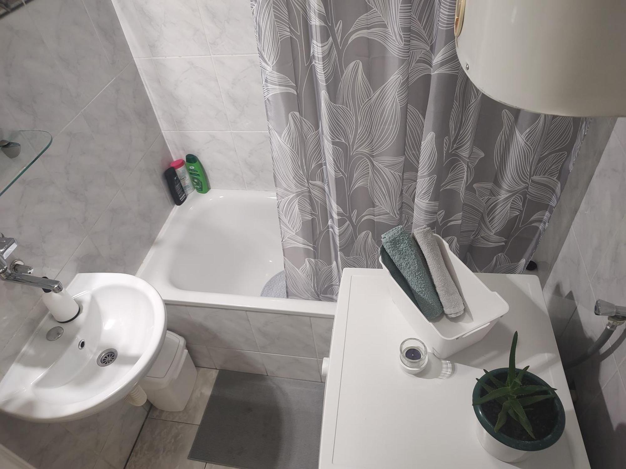 Twowheels Apartment - Apartment With Bicycles Novi Sad Extérieur photo